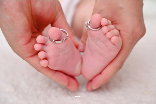 蓬莱孕妇两个月肚子疼